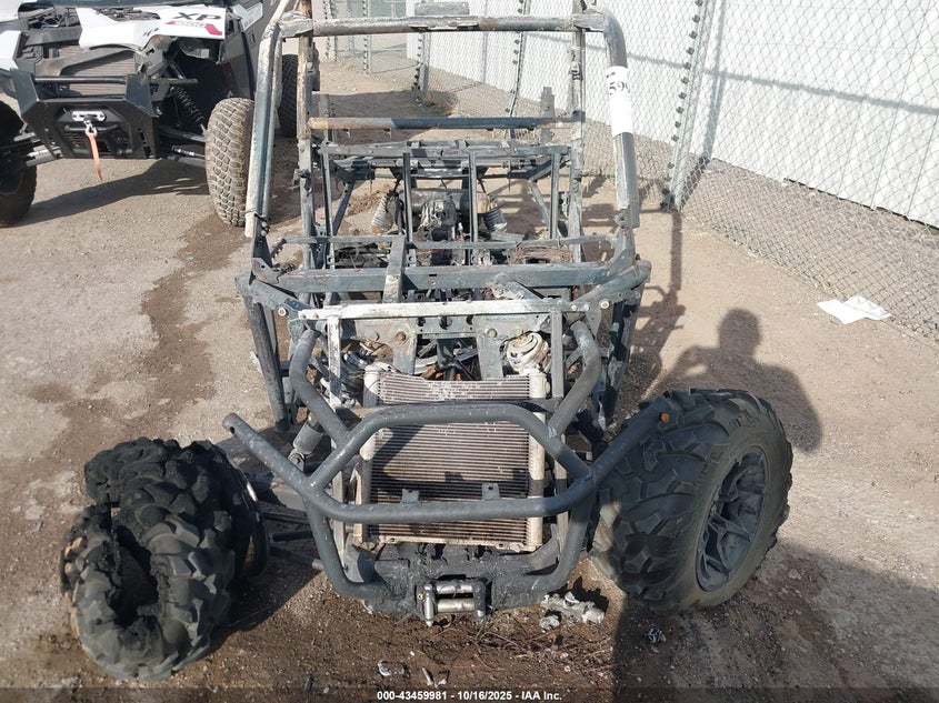 2023 CAN-AM COMMANDER auction photo 5