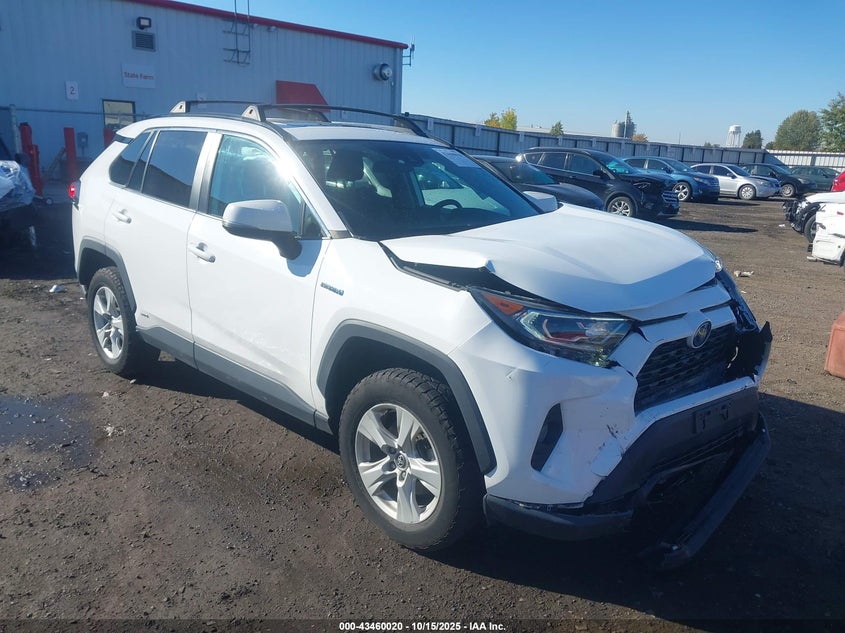 TOYOTA RAV4 HYBRID XLE