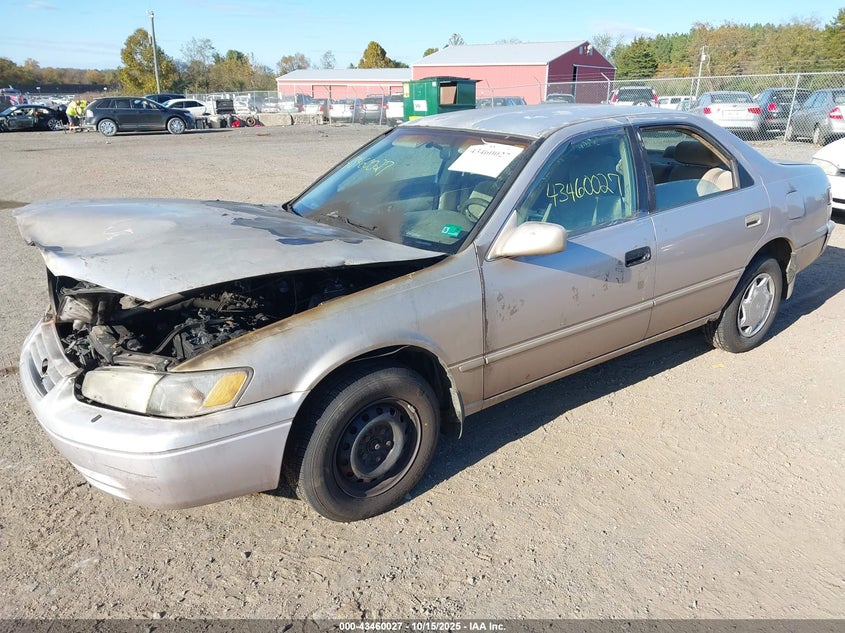 4T1BG22K4XU435603 1999 TOYOTA CAMRY photo no. 2