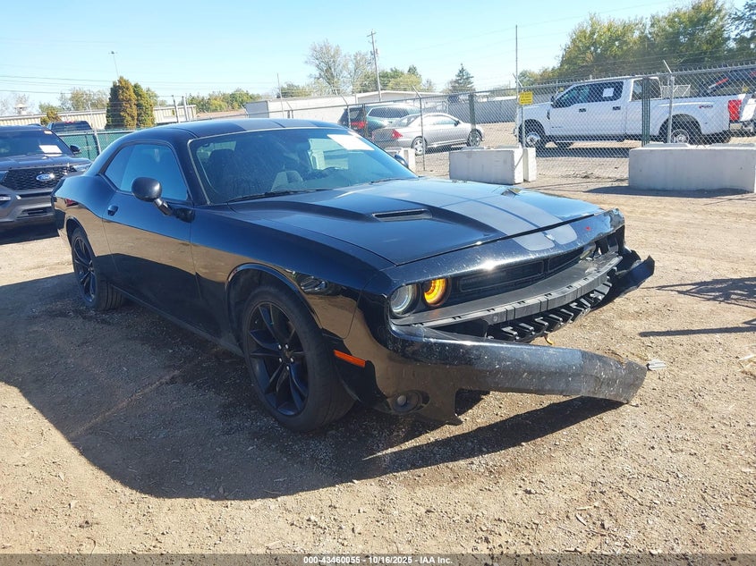 DODGE CHALLENGER SXT