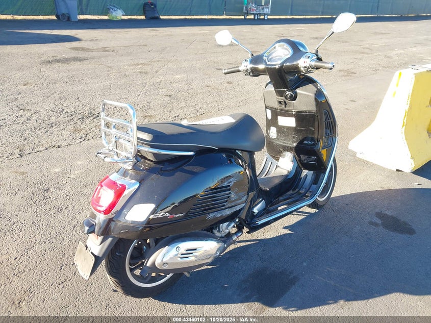 ZAPMD39M4R5200908 2024 VESPA  photo no. 4