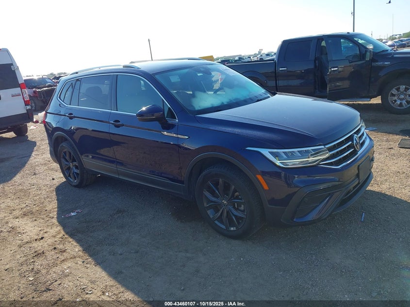 VOLKSWAGEN TIGUAN 2.0T SE