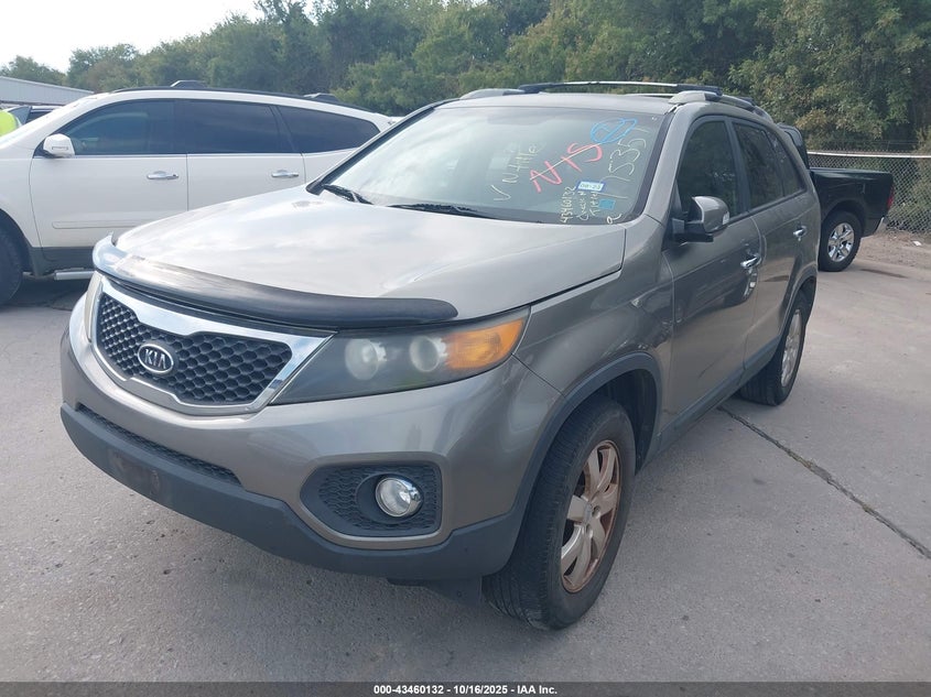 Vin: 5xykt3a16bg175357, lot: 43955013, kia sorento lx 20112