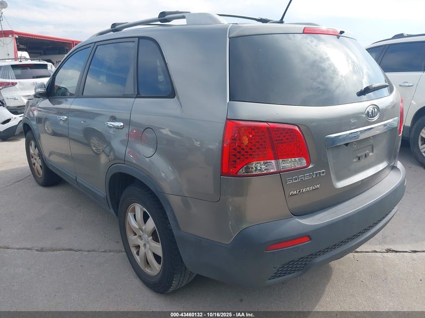 Vin: 5xykt3a16bg175357, lot: 43955013, kia sorento lx 20113