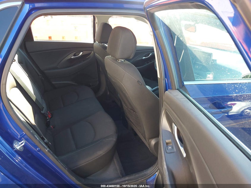 2020 HYUNDAI ELANTRA GT KMHH35LEXLU132674