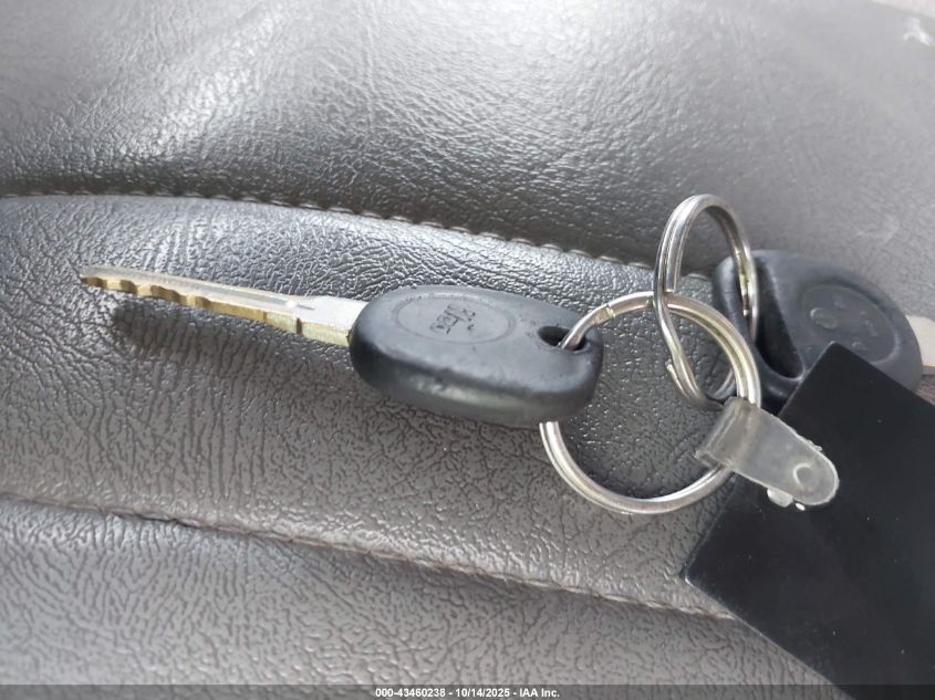 2012 Chevrolet Express 2500 Work Van VIN: 1GCWGFFA8C1124475 Lot: 43460238