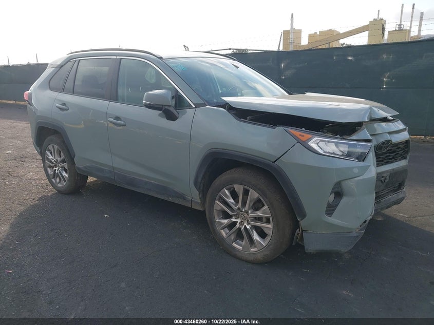 TOYOTA RAV4 XLE PREMIUM 2019
