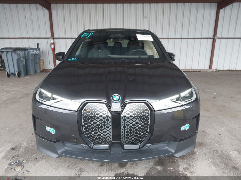 2025 BMW Ix xDrive50 VIN: WB523CF05SCU44576 Lot: 43460370