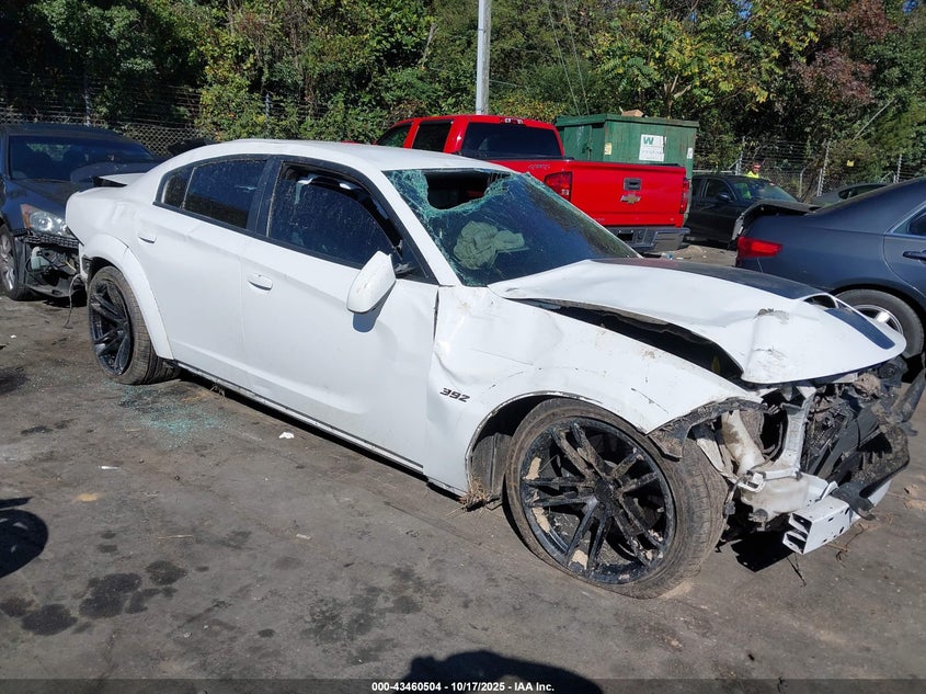 DODGE CHARGER SCAT PACK RWD