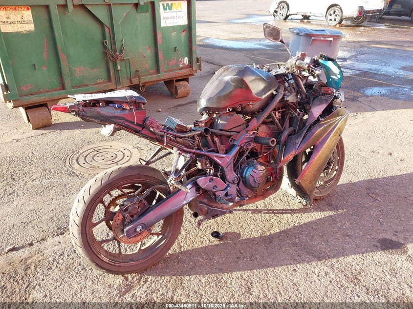 2017 YAMAHA YZFR3 A MH3RH15Y1HK001700