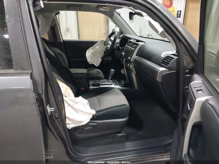 2023 TOYOTA 4RUNNER SR5 JTEMU5JR9P6096682