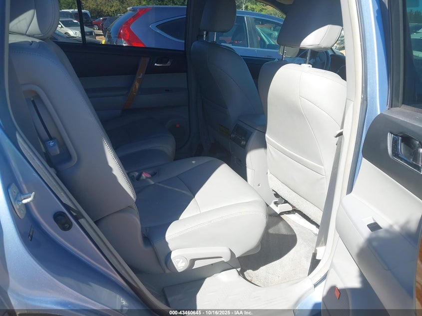 JTEEW44A482006376 2008 TOYOTA HIGHLANDER photo no. 8