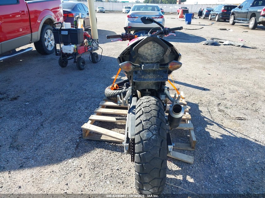 2017 Honda Cb500 F VIN: MLHPC4562H5400714 Lot: 43460691