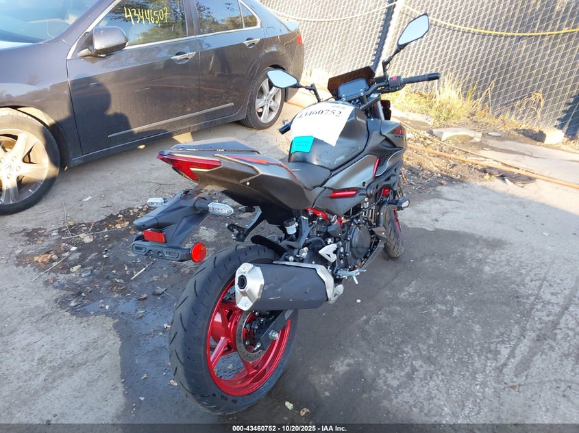 ML5ERGF1XSDA33682 2025 KAWASAKI ER photo no. 4