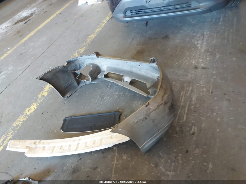 2001 Subaru Outback Limited VIN: 4S3BH686417601546 Lot: 43460773