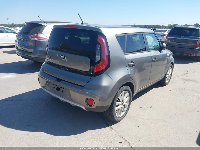 2017 KIA SOUL + KNDJP3A56H7501134
