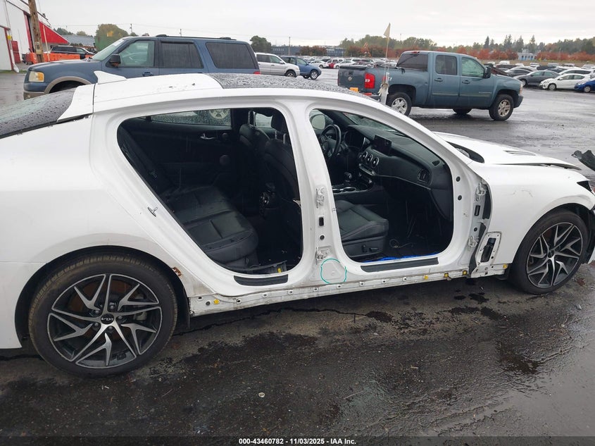 2022 KIA STINGER KNAE35LD4N611281