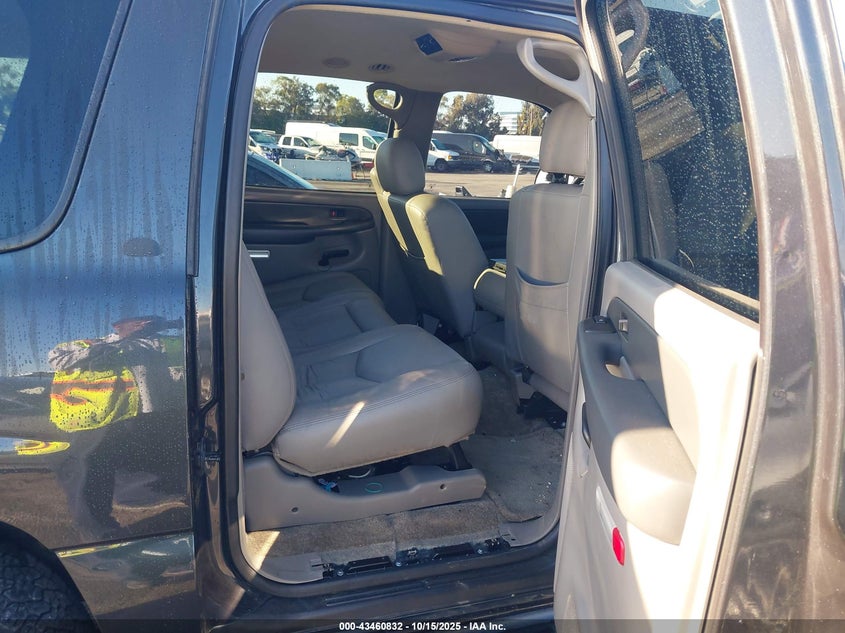 2003 Chevrolet Suburban 1500 Ls VIN: 3GNEC16T23G326667 Lot: 43460832