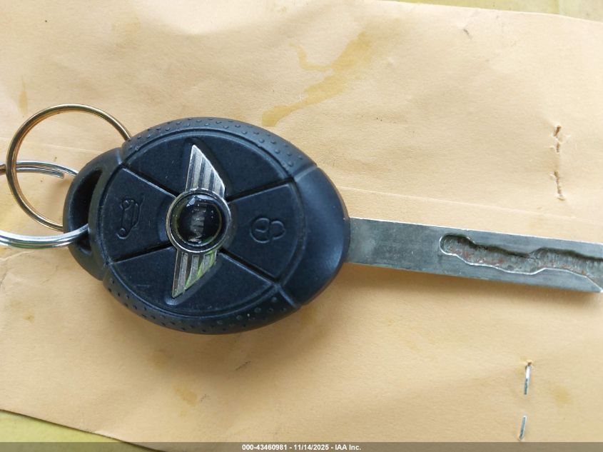 2008 Mini Cooper S VIN: WMWRH33568TL96645 Lot: 43460981