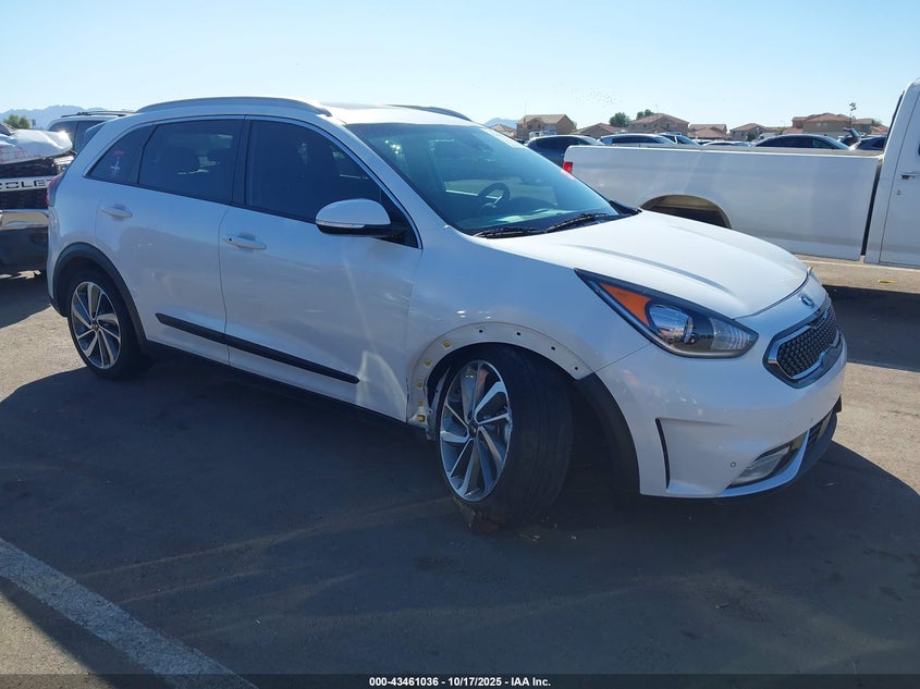 KIA NIRO TOURING