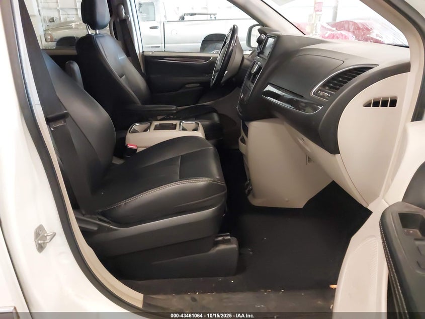 2015 CHRYSLER TOWN & COUNTRY TOURING 2C4RC1BG0FR538937