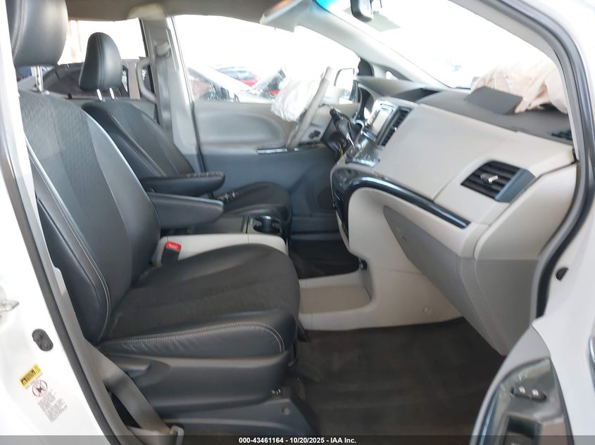 5TDXK3DC5DS388988 2013 TOYOTA SIENNA photo no. 5