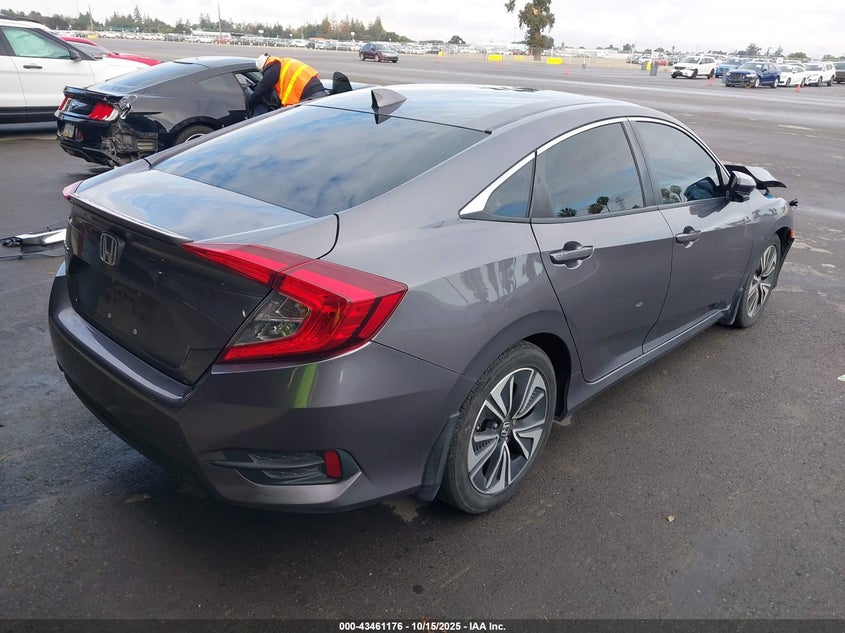 2018 HONDA CIVIC EX-T 19XFC1F32JE002088