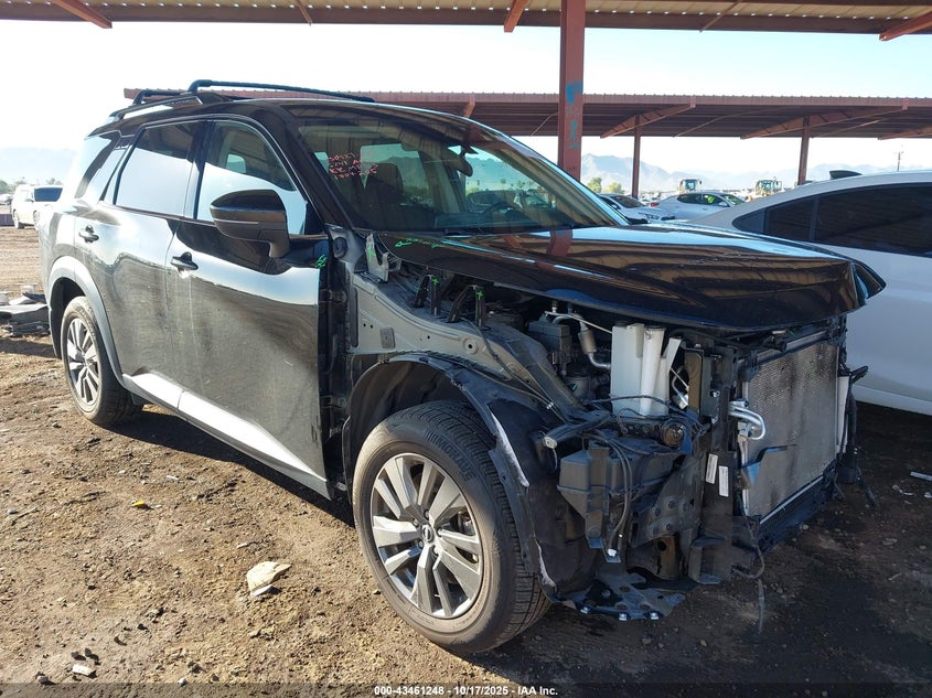 NISSAN PATHFINDER SV 2WD