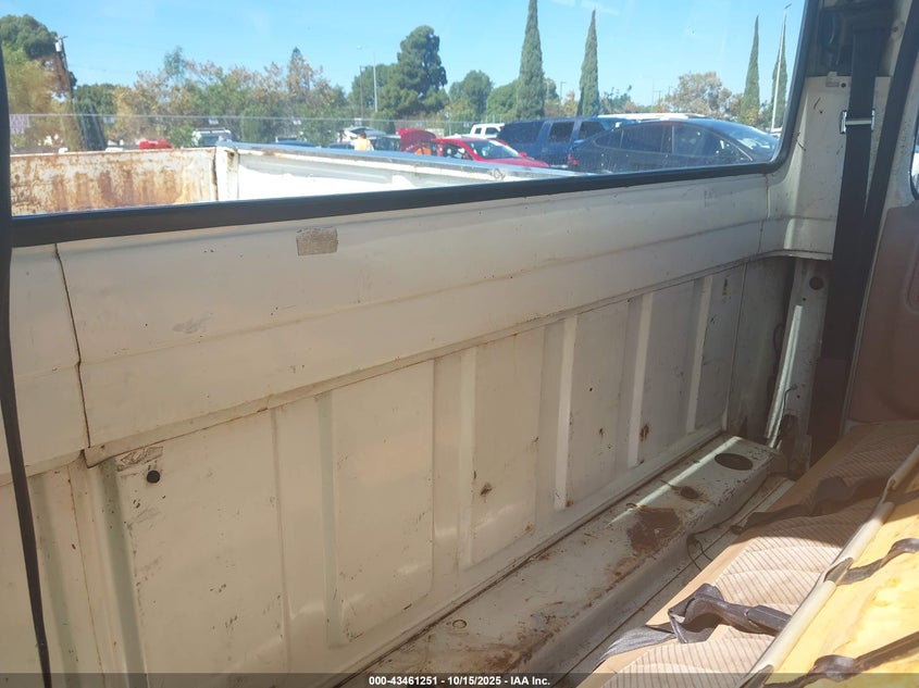 1985 Ford F250 VIN: 1FTEF25Y4FPB52166 Lot: 43461251