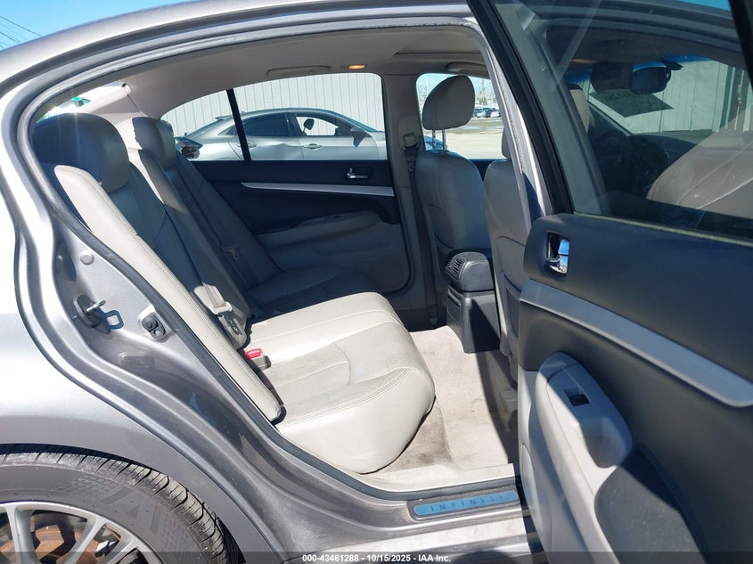 JNKCV61E99M306341 2009 INFINITI G photo no. 8