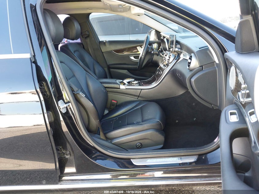 2015 MERCEDES-BENZ C 300 55SWF4JBXFU056603