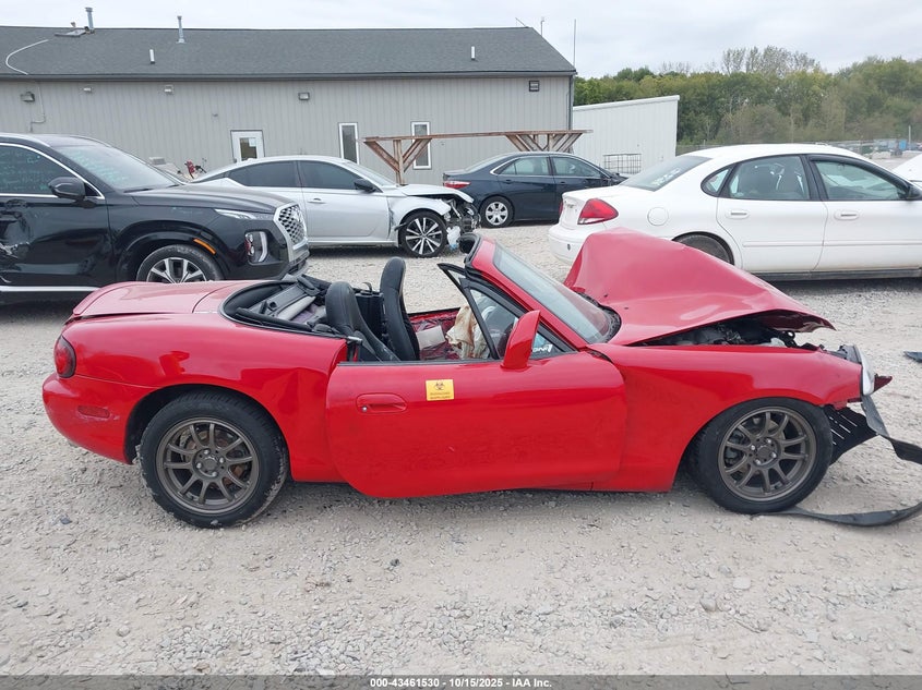 1999 Mazda Mx-5 Miata Leather Pkg/Popular Equipment Pkg/Sports Pkg/Touring Pkg VIN: JM1NB3532X0111342 Lot: 43461530