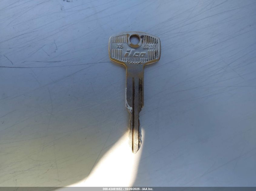 1985 Nissan 720 Cab Chassis VIN: JN6ND05H9FW000820 Lot: 43461652