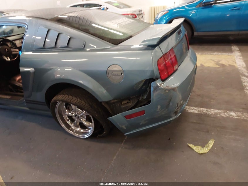 2007 Ford Mustang Gt Deluxe/Gt Premium VIN: 1ZVFT82H075224012 Lot: 43461677