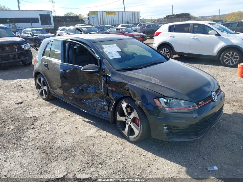 VOLKSWAGEN GOLF GTI SE W/PERFORMANCE PACKAGE 4-DOOR