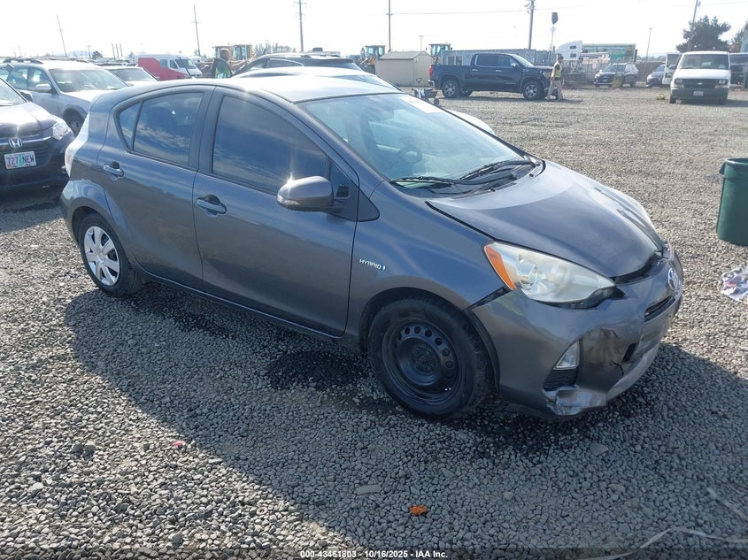 2014 TOYOTA PRIUS C TWO - JTDKDTB38E1571758
