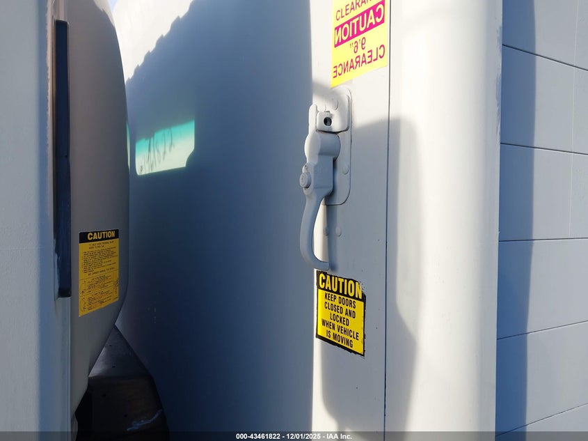 2018 Isuzu Nrr VIN: JALE5W166J7303420 Lot: 43461822