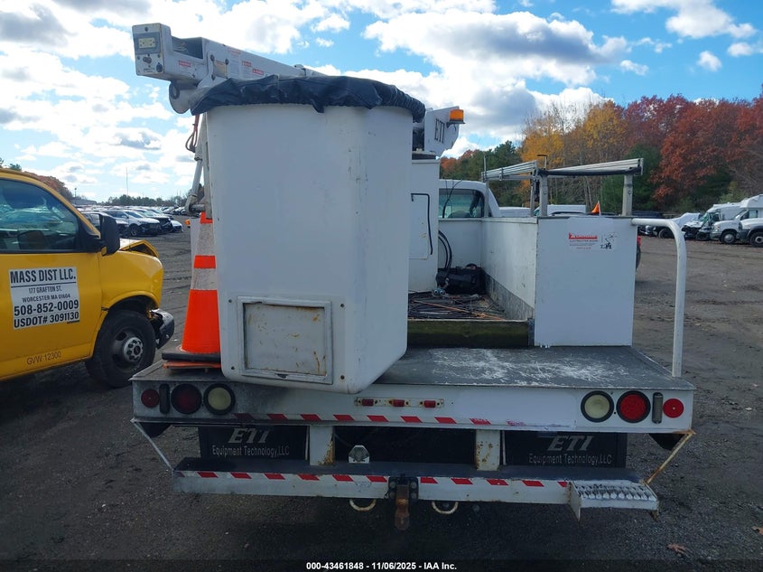 2008 Ford F-450 Chassis Xl/Xlt VIN: 1FDXF46Y28EA36249 Lot: 43461848