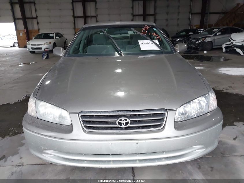 2001 Toyota Camry Le VIN: JT2BG22K110594901 Lot: 43461859
