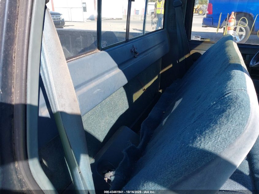 1989 Chevrolet Gmt-400 C1500 VIN: 1GCDC14K8KE108642 Lot: 43461941