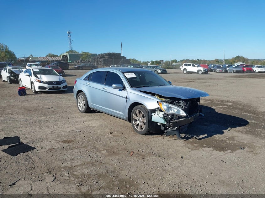 CHRYSLER 200 TOURING