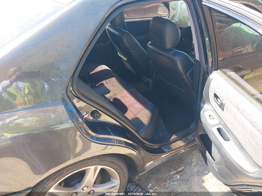 2001 Lexus Is 300 VIN: JTHBD182510031334 Lot: 43461997