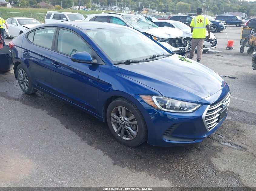 HYUNDAI ELANTRA SEL