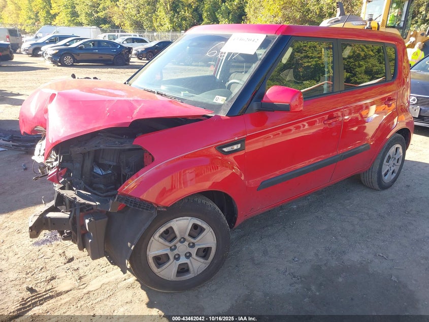 KNDJT2A53D7606617 2013 KIA SOUL photo no. 2
