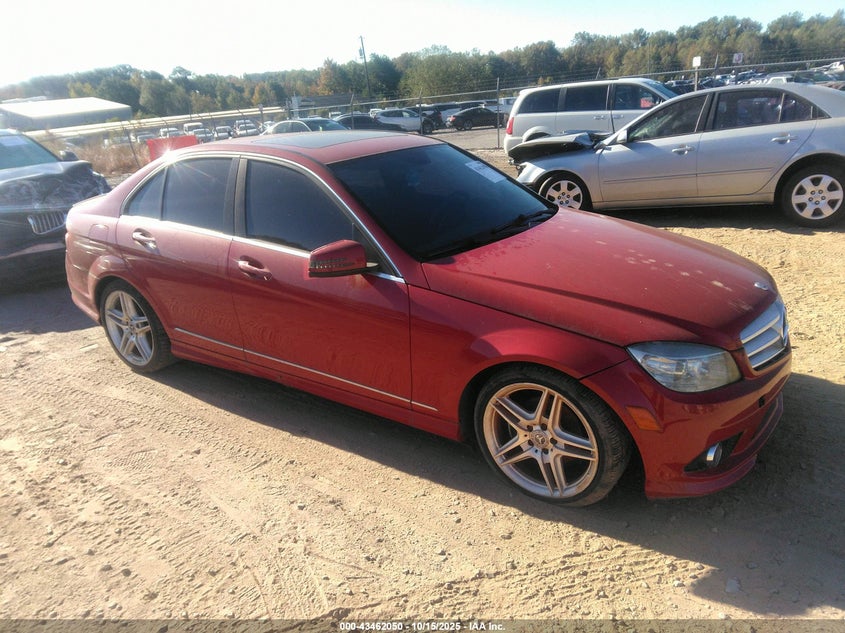 MERCEDES-BENZ C-CLASS LUXURY/SPORT
