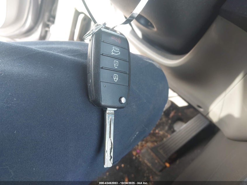 2017 KIA SPORTAGE LX KNDPM3AC1H7135276