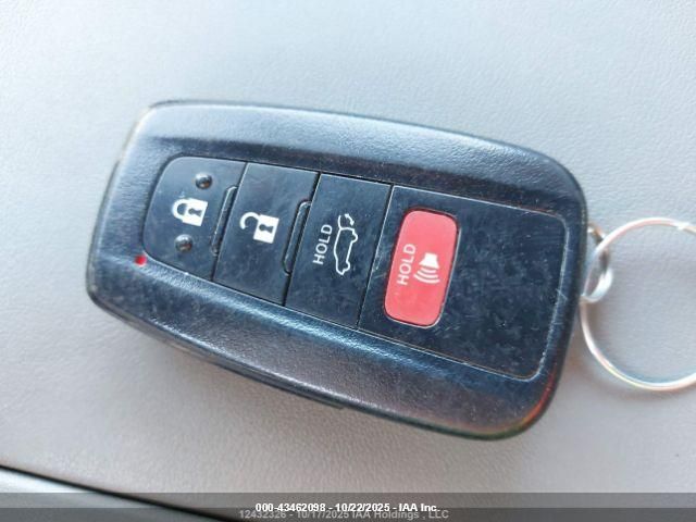 2021 Toyota Highlander Xle VIN: 5TDHZRBH9MS083561 Lot: 43462098