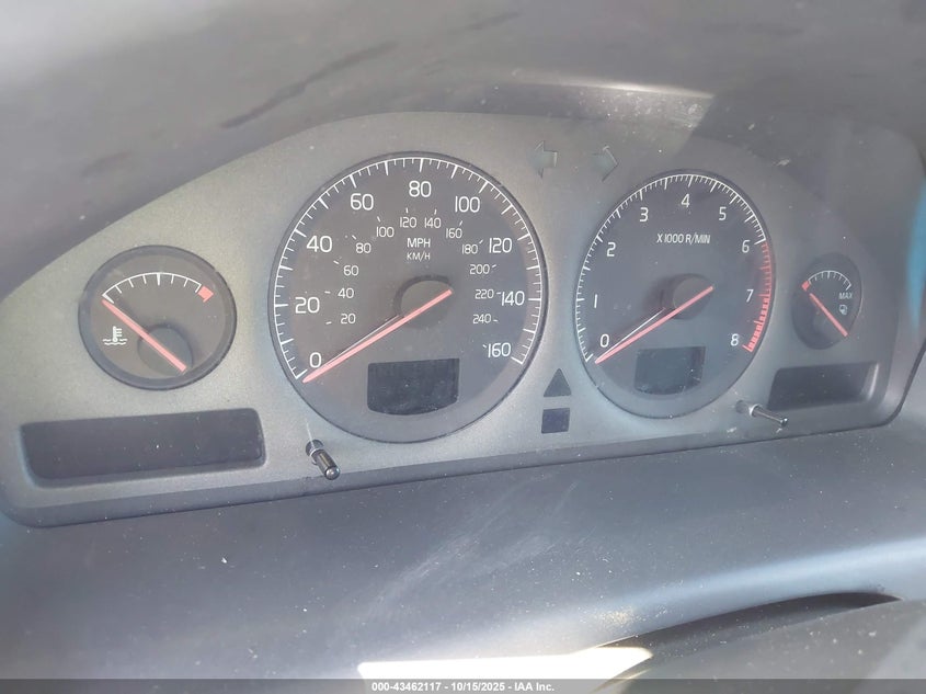 2002 Volvo V70 2.4T VIN: YV1SW58DX22236278 Lot: 43462117