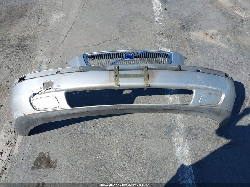 2002 Volvo V70 2.4T VIN: YV1SW58DX22236278 Lot: 43462117