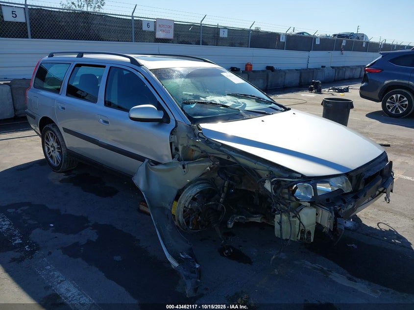 2002 Volvo V70 2.4T VIN: YV1SW58DX22236278 Lot: 43462117